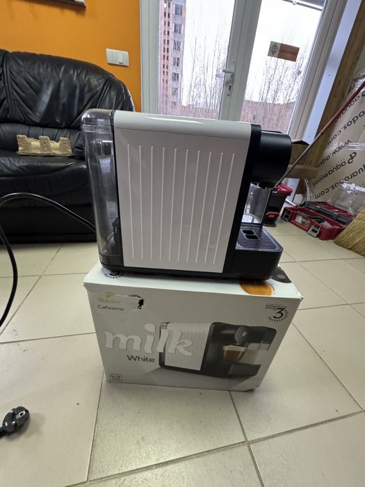 Кавоварка Tchibo Cafissimo Milk White