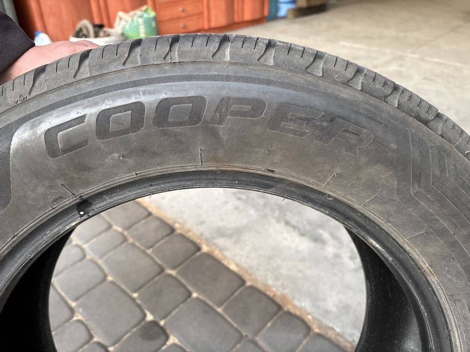 Opona  Cooper 235/60/18
