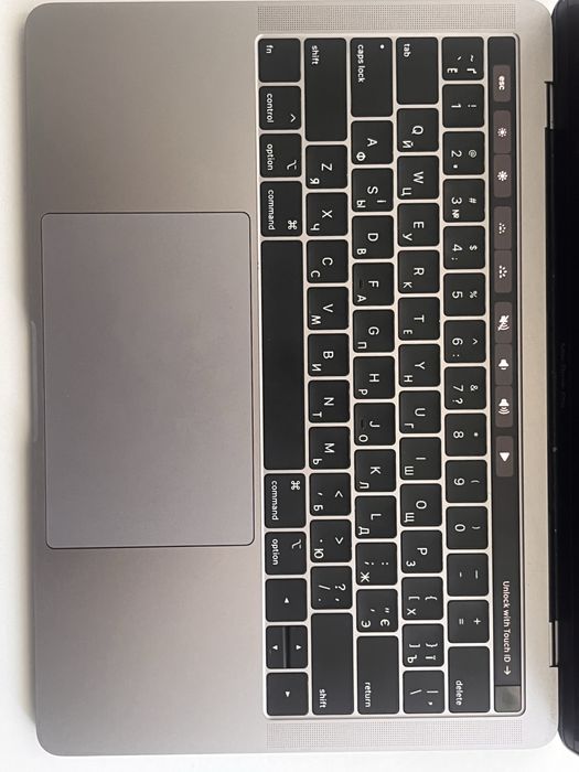 Macbook pro 2018 13 дюймів 512GB SSD НЕ РОБОЧИЙ