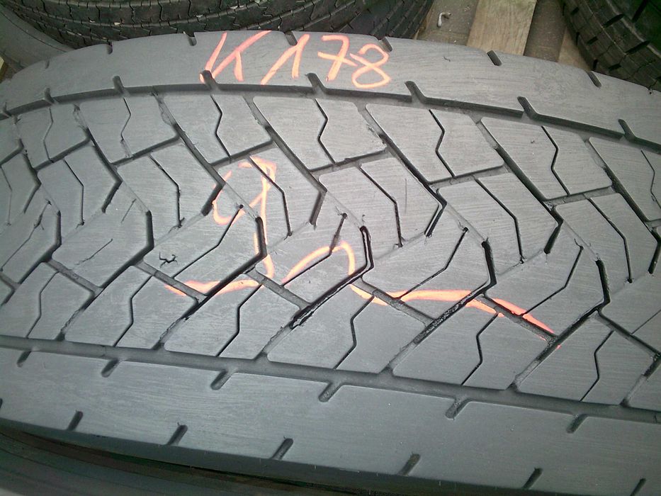 Opona 315/70r22.5 Goodyear KMAX D Gen-2 (cena brutto)