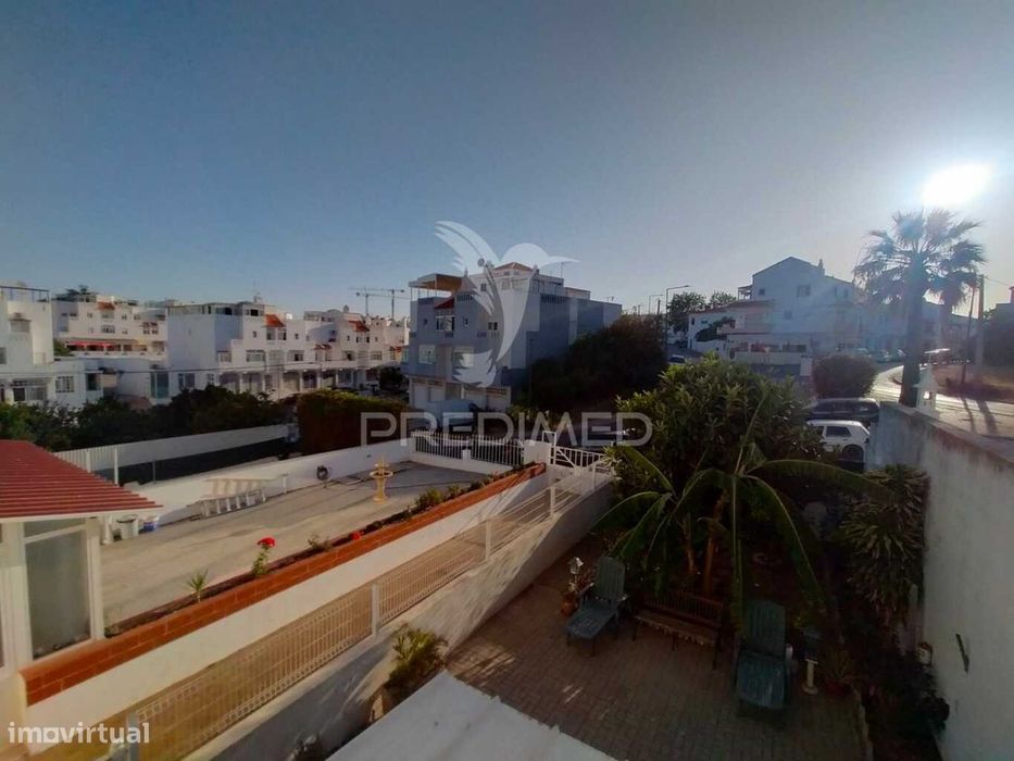 Apartamento/Moradia T3+2