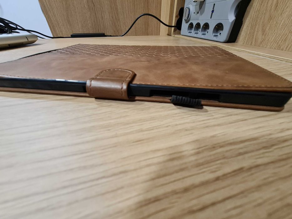 Capa TAB A8 10,5" imitação cabedal