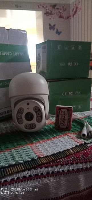 Камера для видеонаблюдения AHD поворотная