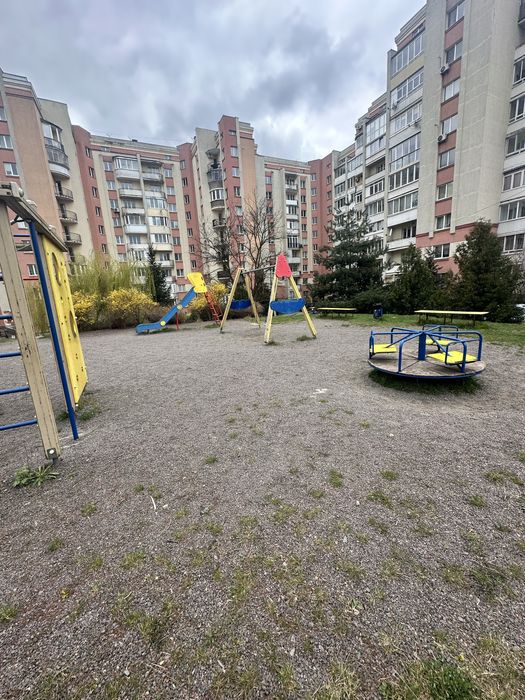 Продаж 1 кімнатної квартири з ремонтом Львів Шевченка