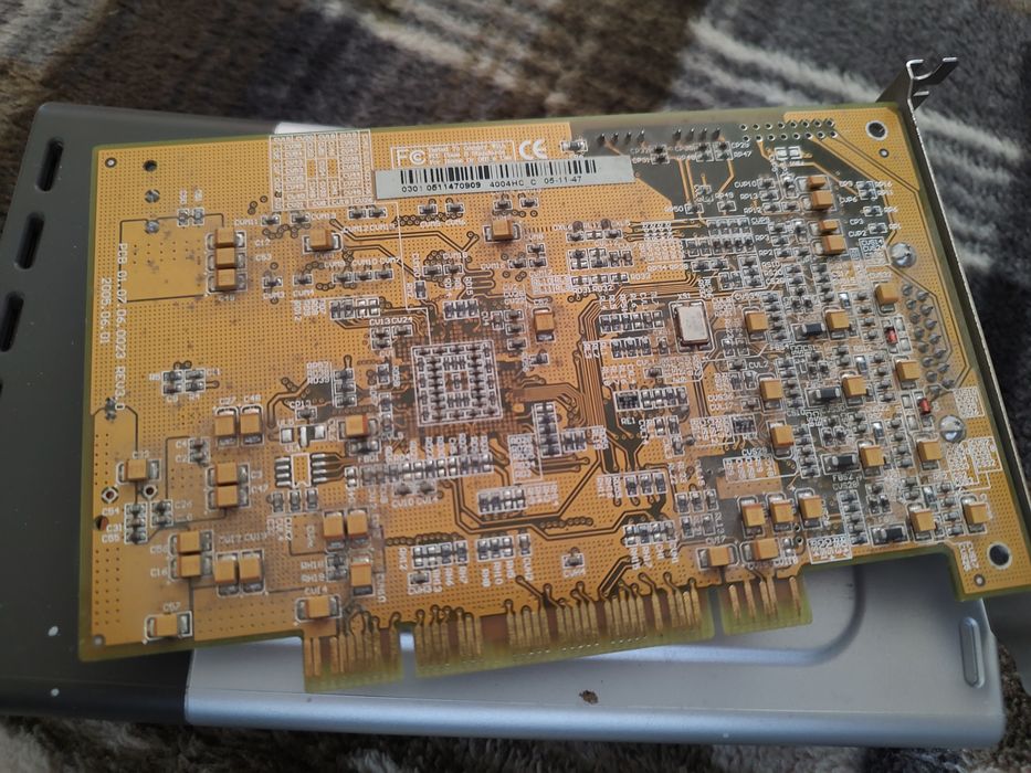 Плата видеозахвата DS-4004HC, Свитчь D-link Des-1008D