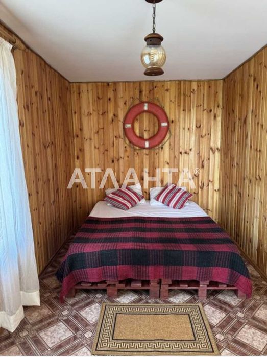 Роскошный дом в Новой Дофиновке, расположенный недалеко от моря.