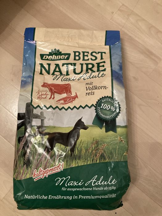 Karma dla psa Premium wołowina łosoś ryż bez kurczaka