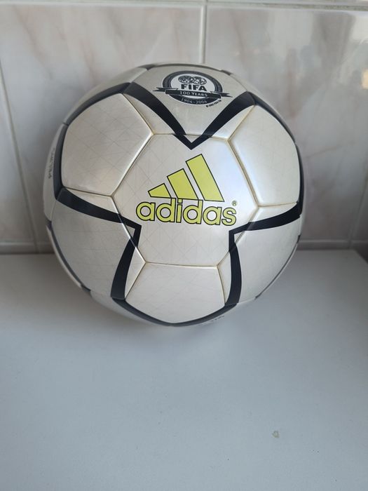 Adidas Pelias 2004