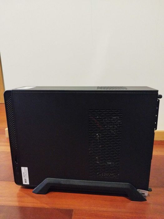 PC Desktop INSYS442830837914030081