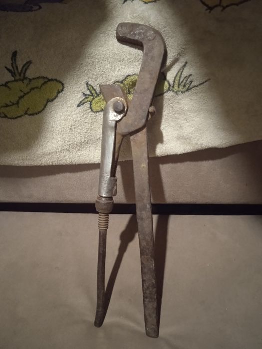 Продам для дома дачи ключ