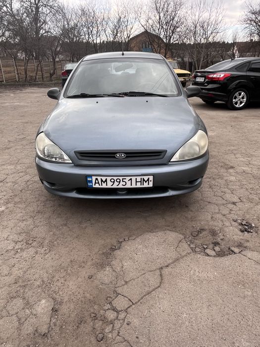 Продам KIA RIO 2002р