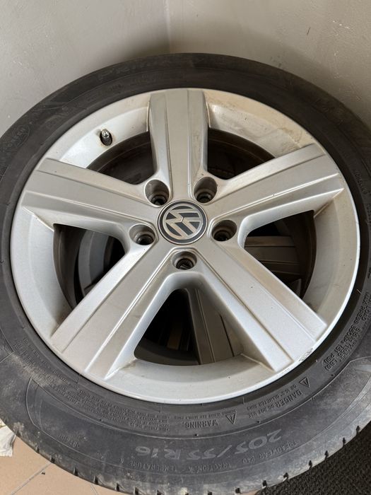 Komplet kół , felgi aluminiowe Vw , opony, koła