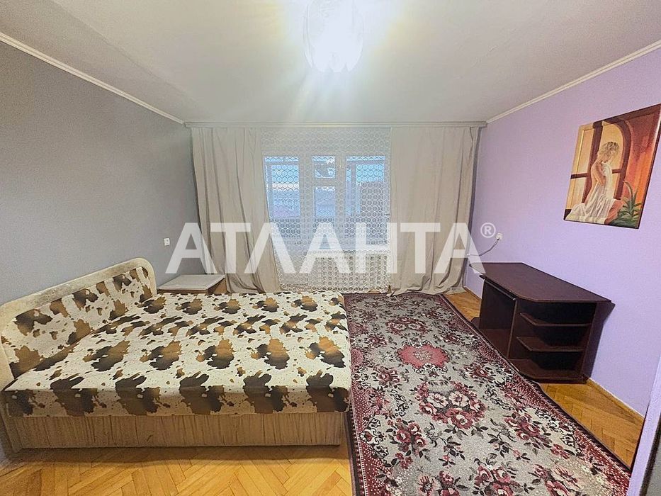 1-кімнат, вул. Авангардна.