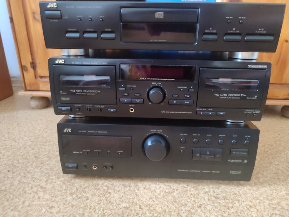 JVC,amplituner, CD,magnetofon.Pilot.