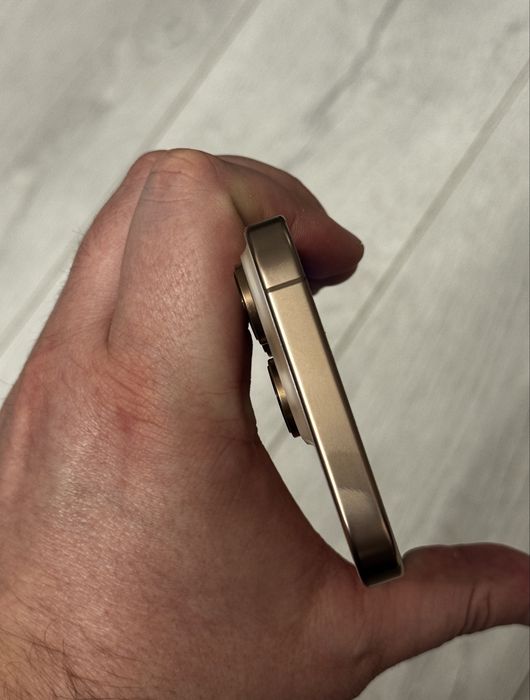 iPhone 16 Pro 128gb Dessert Titanium