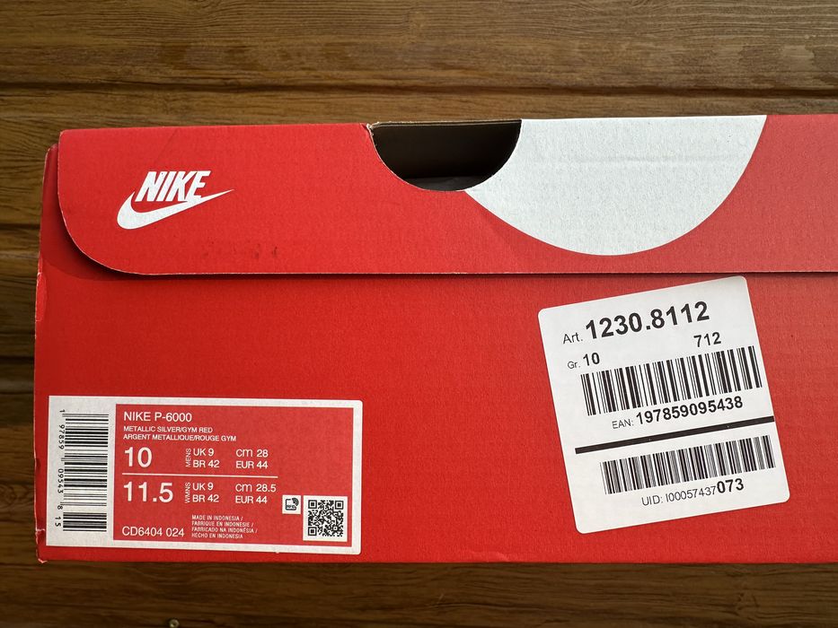 Оригінал! Кросівки Nike P-6000 Metallic Cd6404-024 41,44 в наявності
