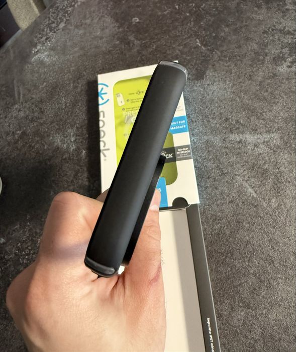 Чохол Speck Presidio2 Grip MagSafe для iPhone 16 Pro Max (новий)