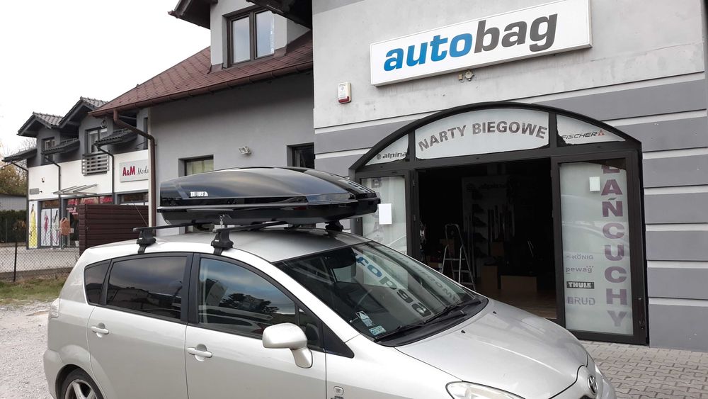 Mocny, solidny box dachowy Taurus Adventure 480 Szybki montaż