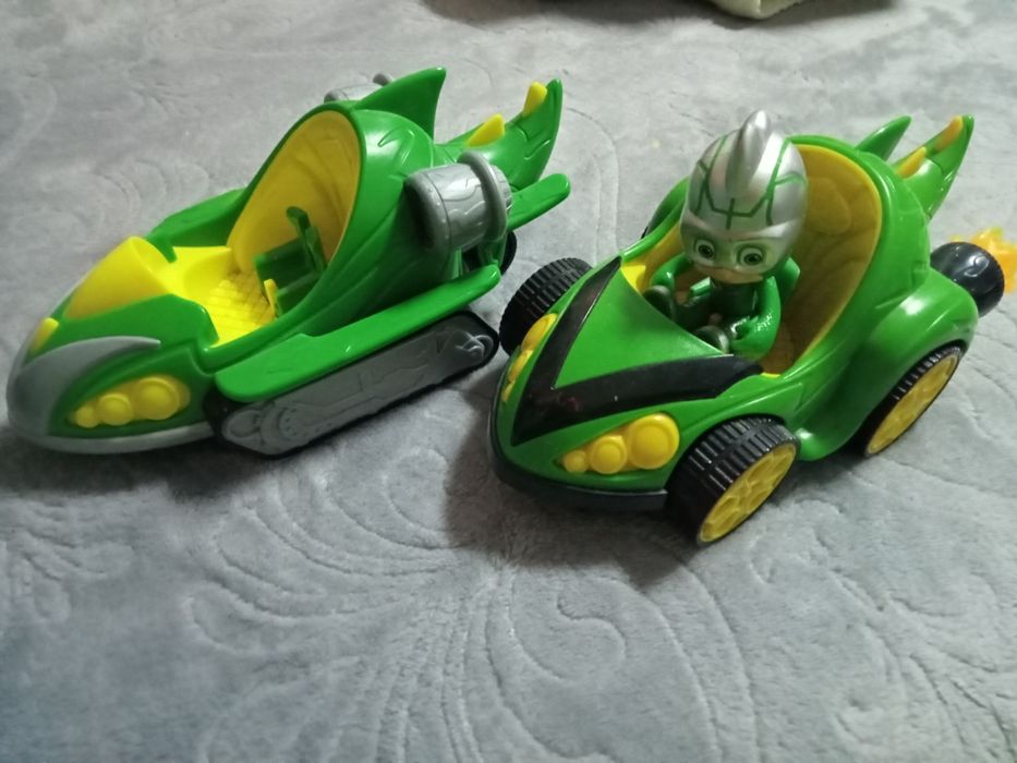 Гекко з транспортом з мультсеріалу Герої в масках