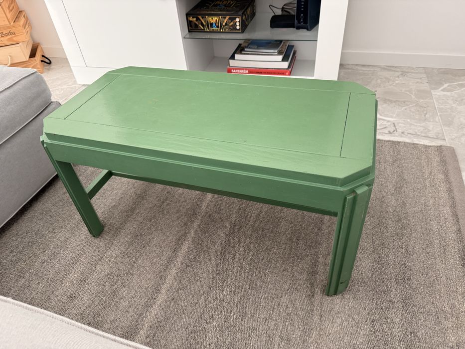 Mesa de centro em madeira