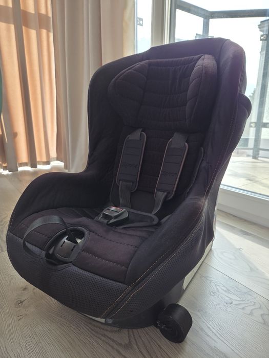 Автокрісло Chicco 2/3 9-18 кг