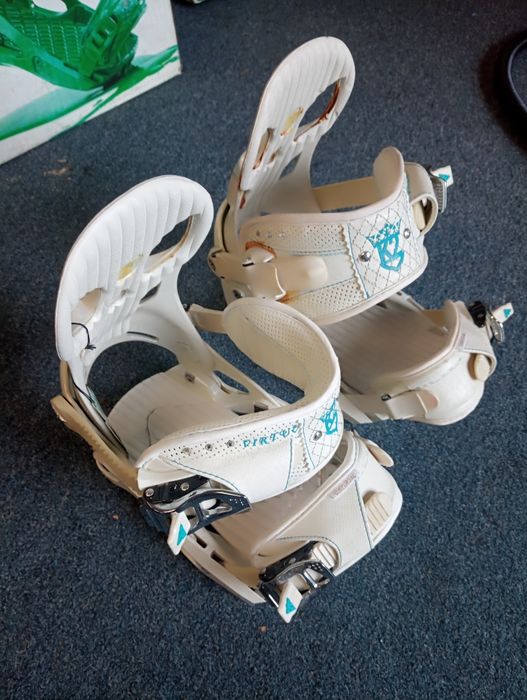 Damskie wiązania snowboardowe K2