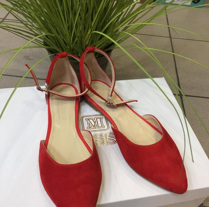 Босоножки женские