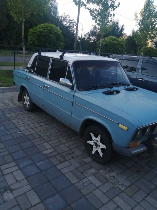 автомобиль ваз 2106
