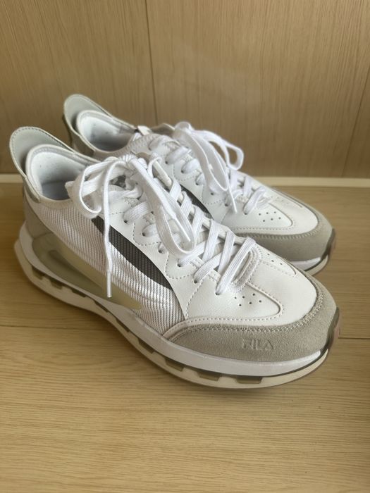 Чоловічі кросівки FILA KM Shoes 'White Grey' 42 розмір в новому стані