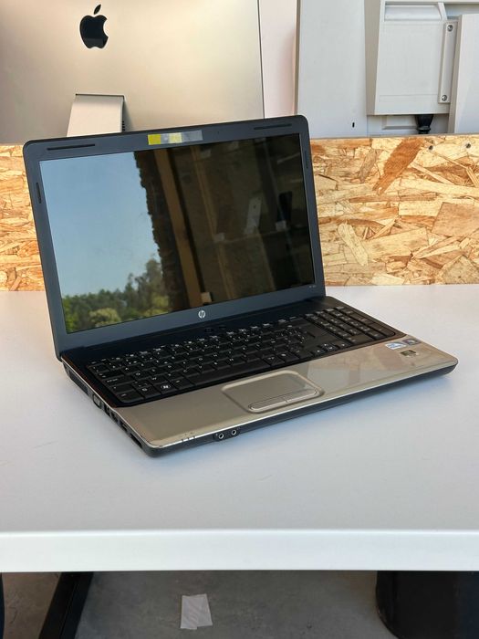 HP G61-430BS Portátil