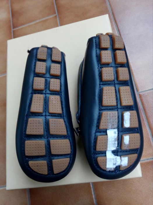 Sapatos de menina