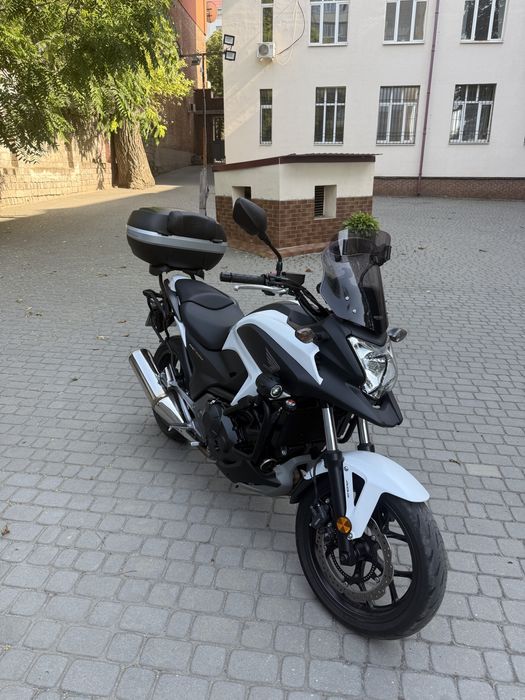 Продам мотоцикл Honda NC-750X