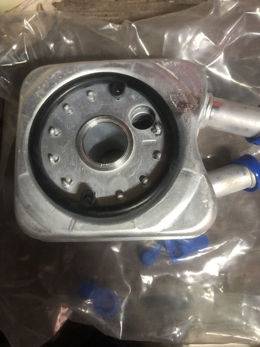 Продам теплообмінник до Ауді