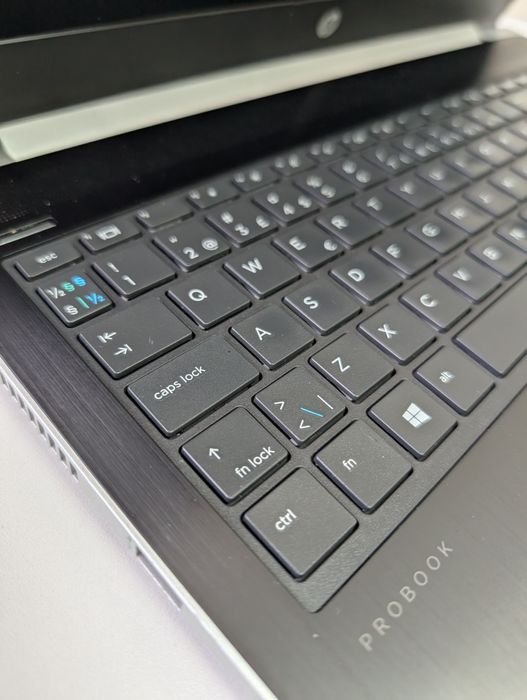 Ноутбук HP ProBook 450 G5/15.5/i5-8250U/8GB/256M2/FHD/IPS.Для навчання