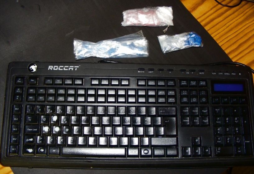 Teclado Valvo Gaming para PC da Roccat