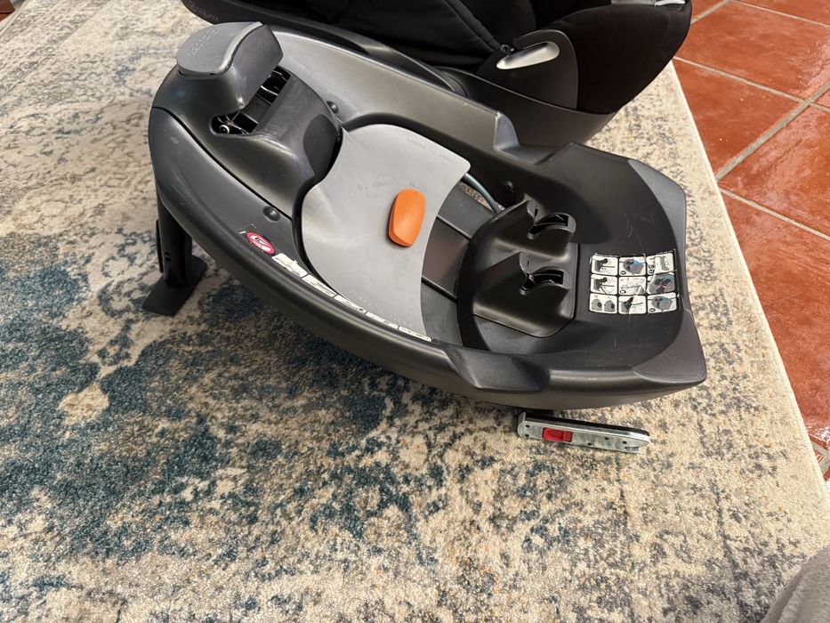 Cadeira Auto Cybex Cloud Q Platinum + Base Isofix