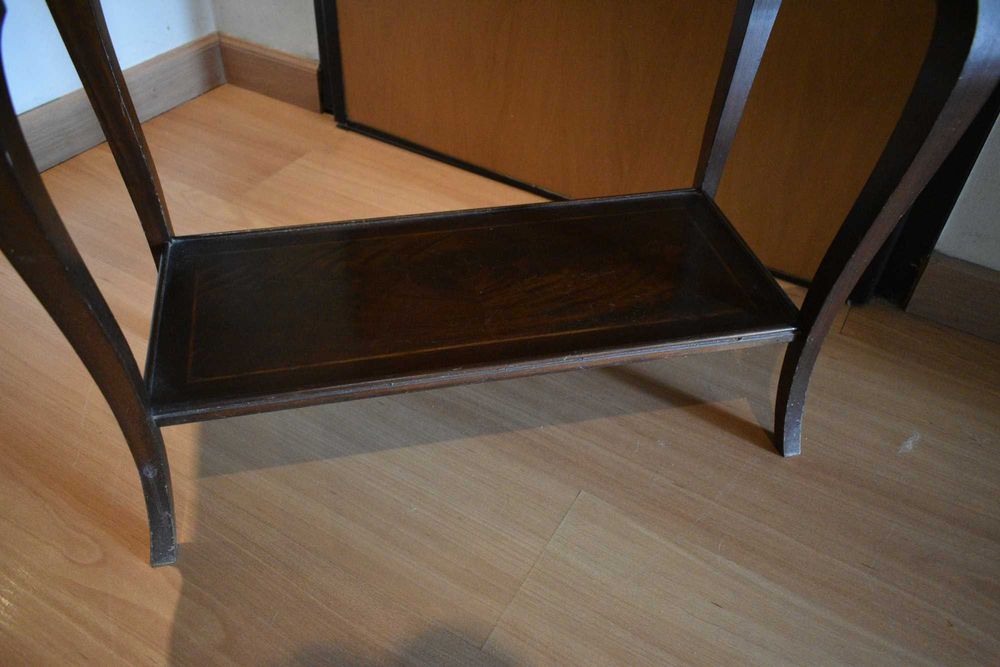 Aparador móvel madeira maciça (talvez cerejeira) 68,5x32,5x75cm