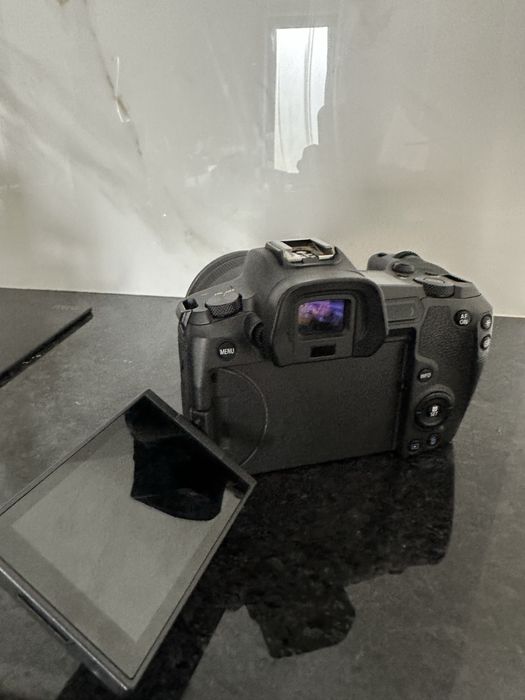 Apenas Canon R para venda