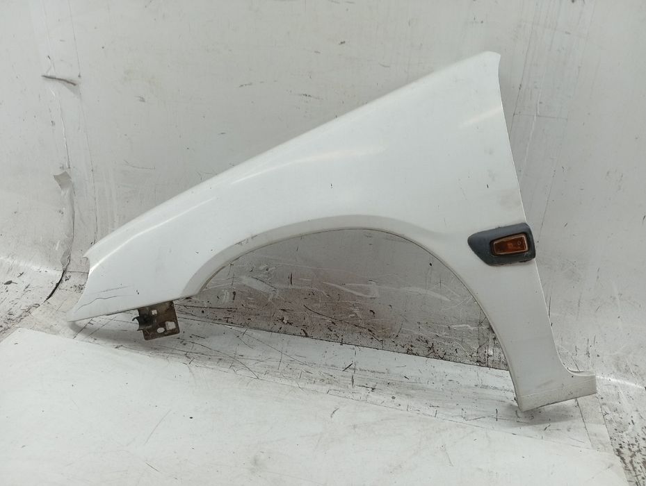 Guarda Lamas Esquerdo - CITROËN SAXO Hatchback van (S3_) | 97 - 03