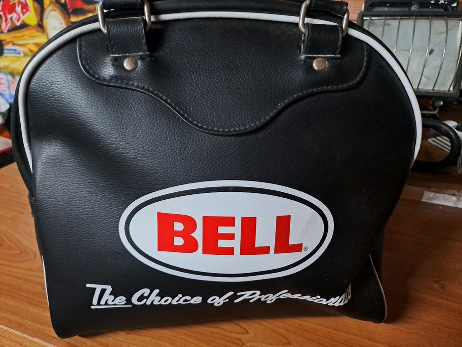 Capacete marca BELL 80° aniversário