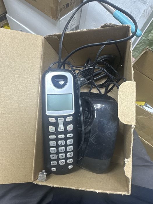 Telefone sem fios com base