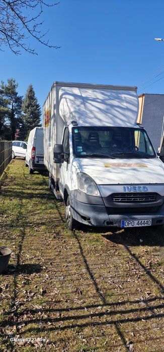 Sprzedaż samochodu ciężarowego marki Iveco Daily z 2012 roku