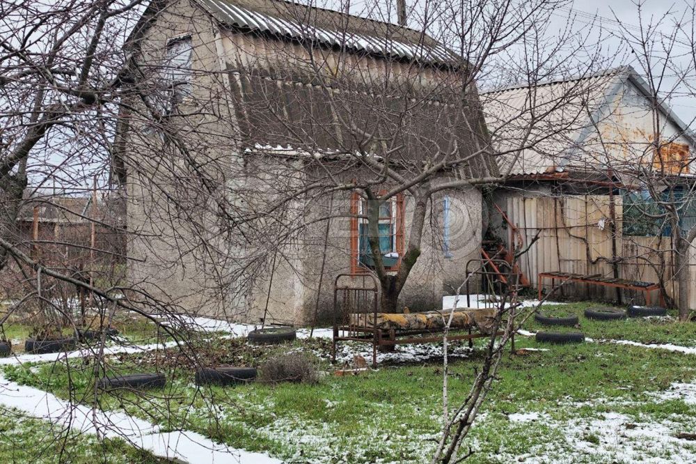 Продаж дачного будинку у кооперативі "Білі Камені"