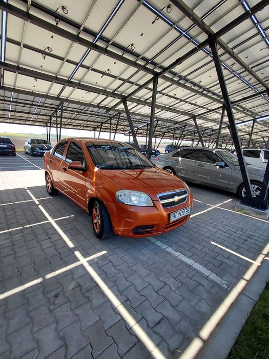 Вітаю! Продам Chevrolet aveo