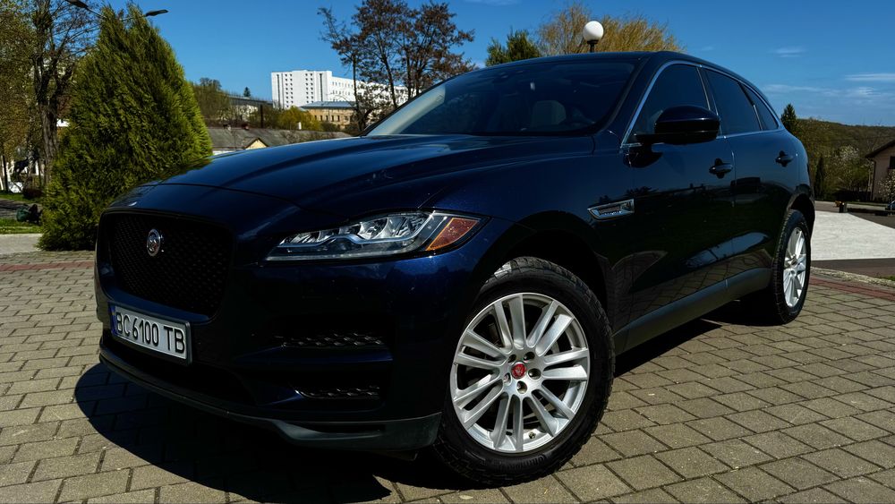 Jaguar F-Pace 2.0D 2017рік