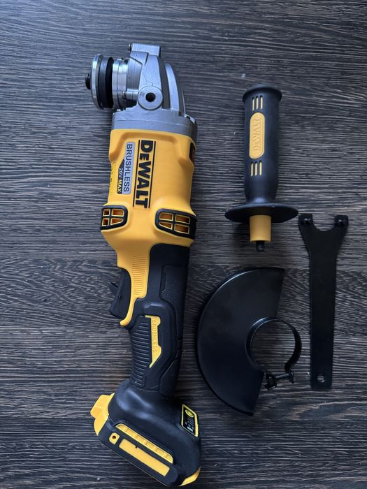Болгарка DeWALT 414. Аккумуляторна.