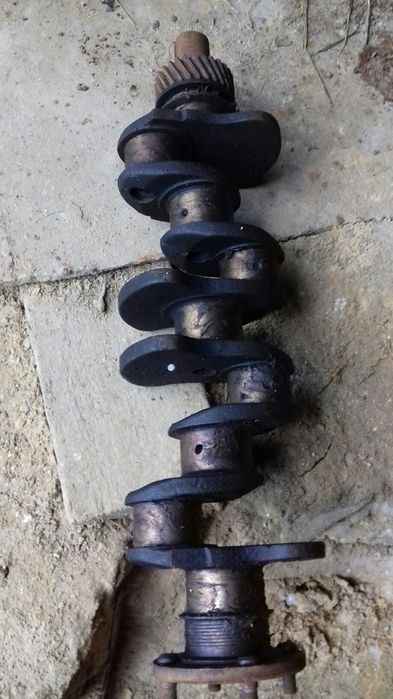 Коленвал газ 24 отличное состояние