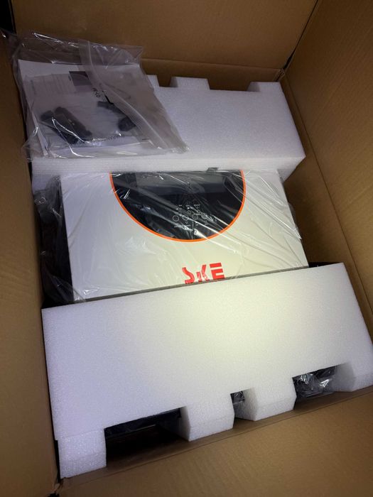 Гибридные Солнечные Инверторы SKE-6.2 10.2кВт и LiFePO4 батареи 5-10кВ