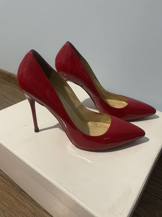 Класические лаковые красные лодочки туфли на шпильке Sexy Fary 39р