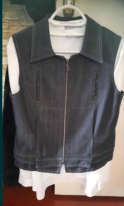Джинсовый жилет женский